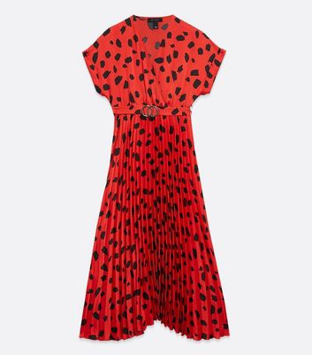 Image of Red Leopard Print Satin Pleated Midi Dress New Look