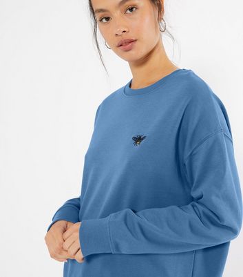 bee embroidered sweatshirt