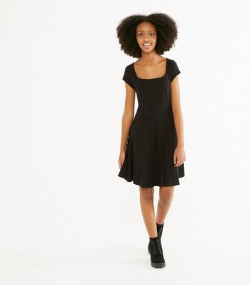 New look 2024 black skater dress