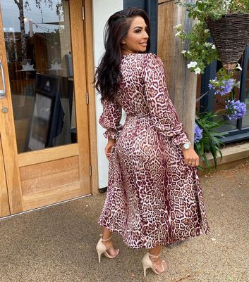 Image of AX Paris Burgundy Animal Print Puff Sleeve Midi Dress New Look