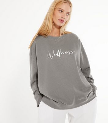 slogan sweater