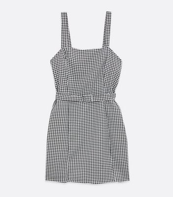 pinafore dress black and white