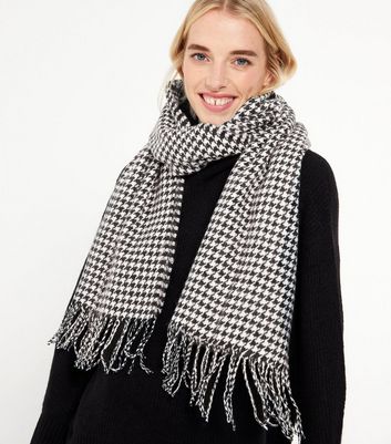 Black and best sale white dogtooth scarf