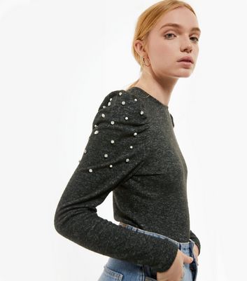 puff sleeve pearl jumper
