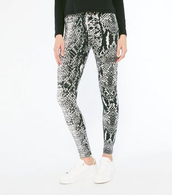 New look snake print on sale leggings