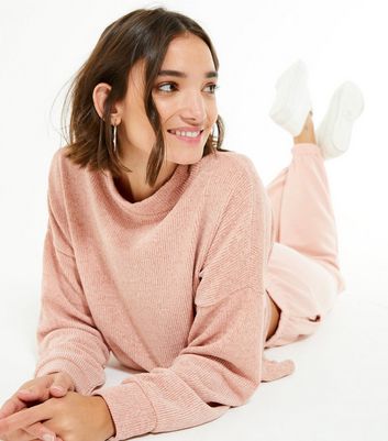 Pale pink cheap jumper womens