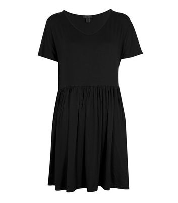 Black Jersey Short Sleeve Skater Dress New Look