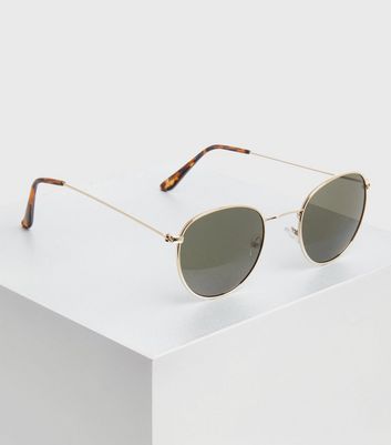 green tortoise shell sunglasses