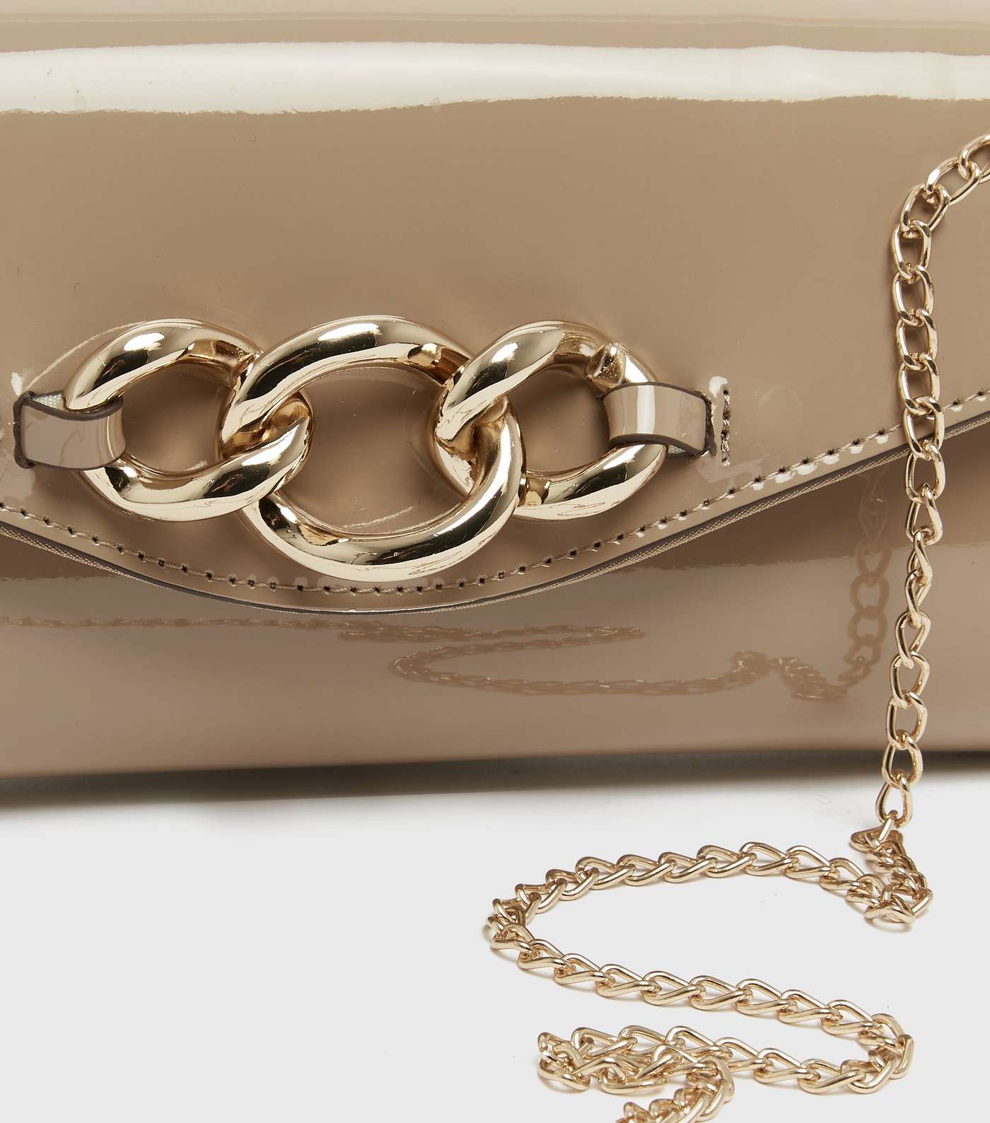 Camel Patent Chunky Chain Clutch Bag Image 4