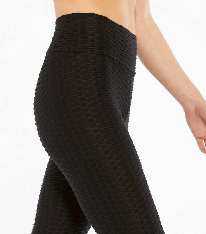 black textured leggings