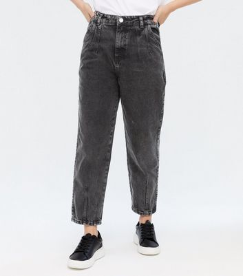 Petite Black Slouch Nia Balloon Leg Jeans | New Look