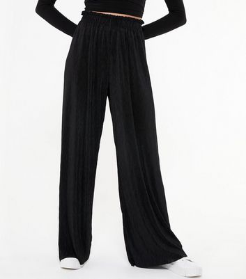 black plisse trousers