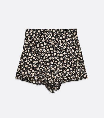 Image of Black Daisy Ruffle Shorts New Look