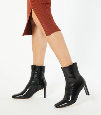 slim block heel boots