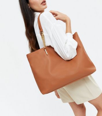 tan tote handbag