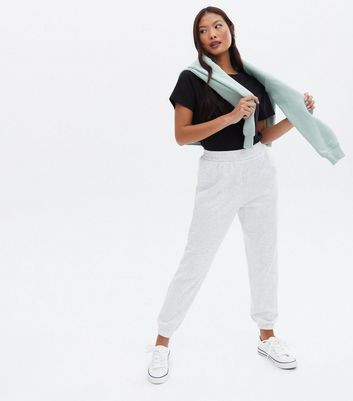 Petite Pale Grey Cuffed Joggers | New Look