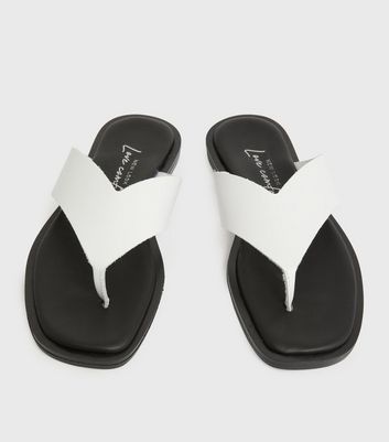 yeezy slides for sale near me