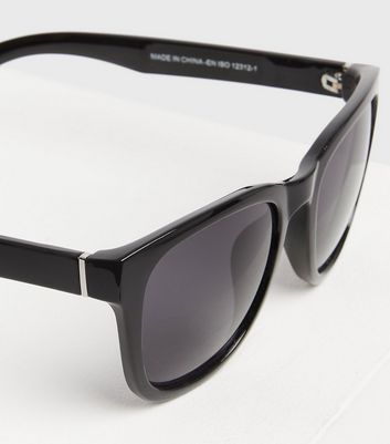 new look retro sunglasses in black