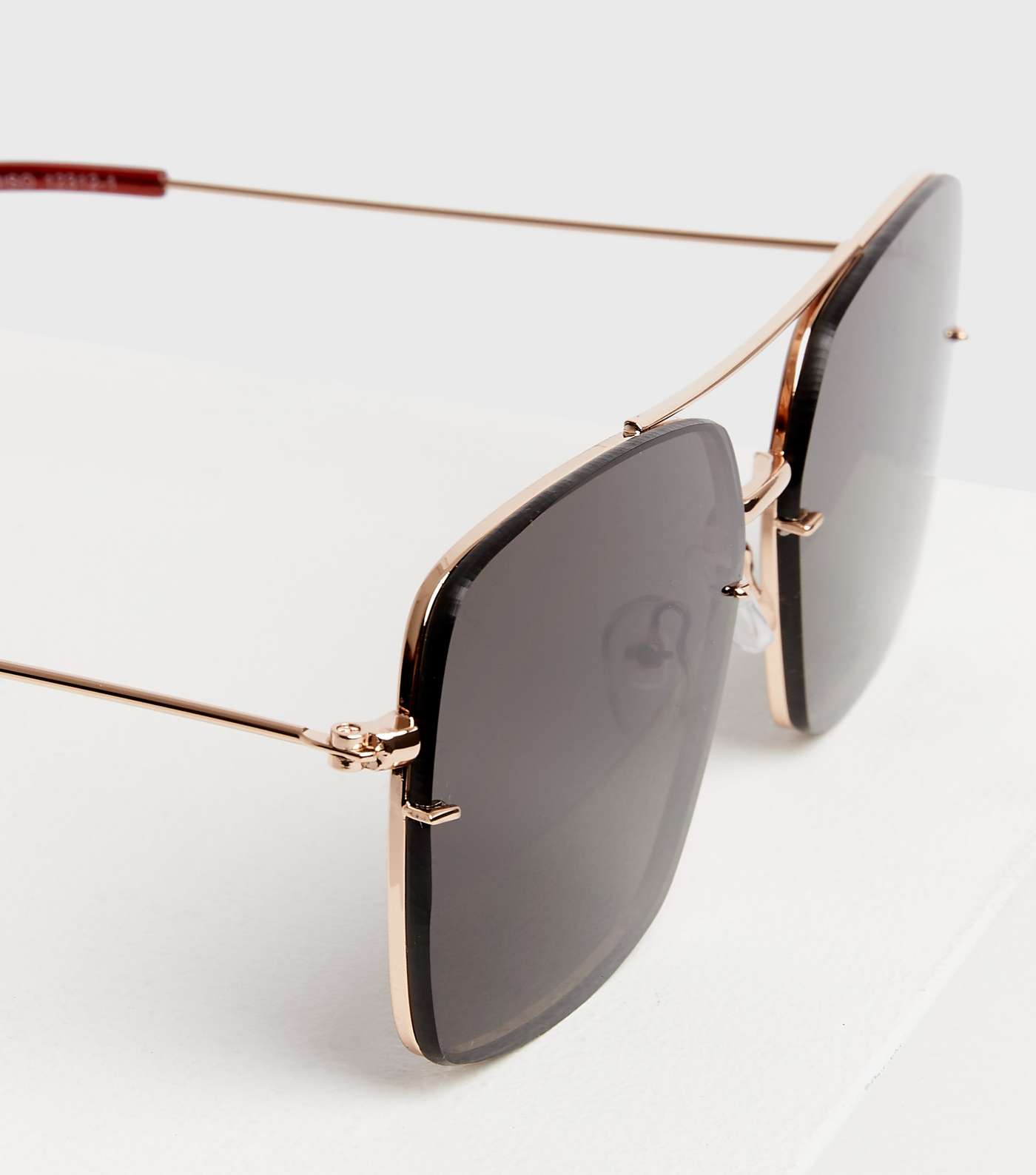 Gold Square Pilot Sunglasses Image 3