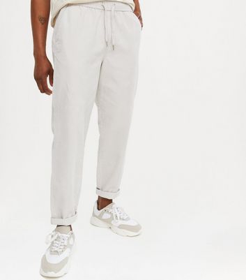 white joggers new look