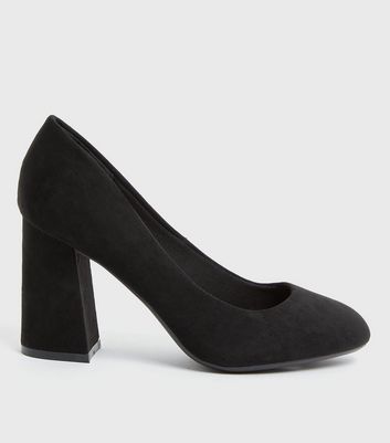 black block court shoes