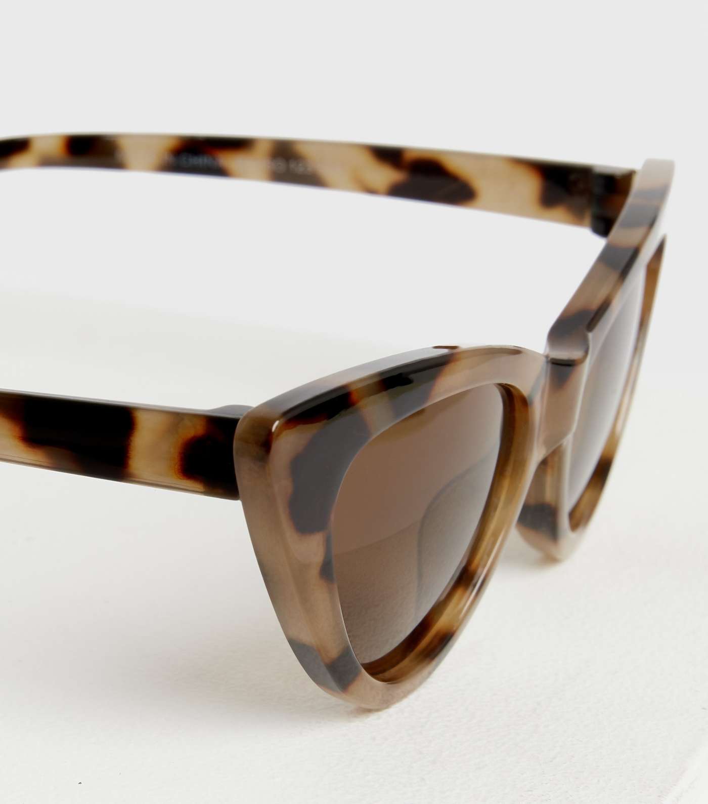 Girls Brown Tortoiseshell Effect Cat Eye Sunglasses Image 3