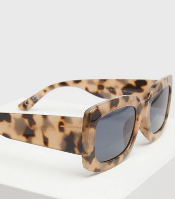 tortoise shell aviators