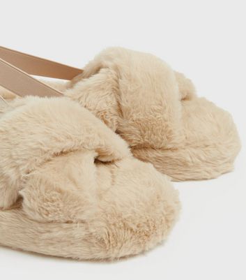 camel fluffy sliders