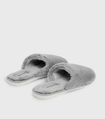 fluffy twist slippers