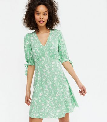 new look green floral tea dress