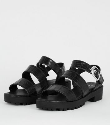 chunky black sandals flat