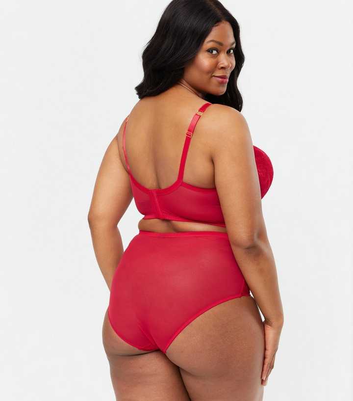 Curves Red Scallop Lace Plunge Bra
