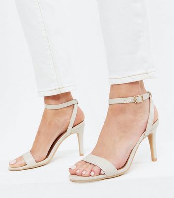 white leather heels shoes