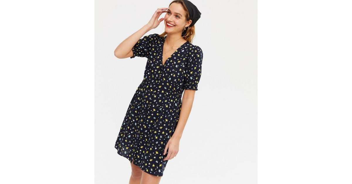 Navy Ditsy Floral Puff Sleeve Tea Dress | New Look