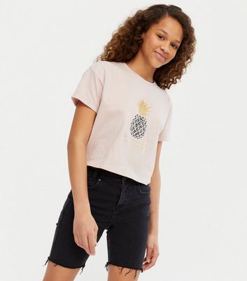 pineapple logo t shirt
