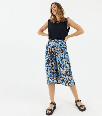 Blue leopard clearance print midi skirt