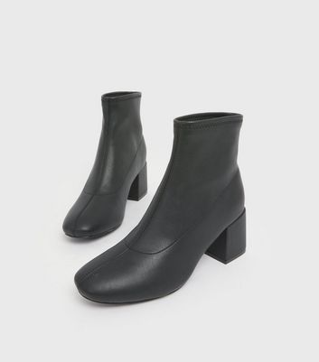 black block boots