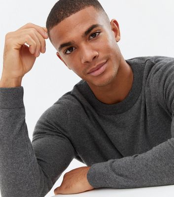 Herrenmode Bekleidung für Herren Dark Grey Fine Knit Muscle Fit Crew Jumper Herrenmode Bekleidung für Herren Dark Grey Fine Knit Muscle Fit Crew Jumper