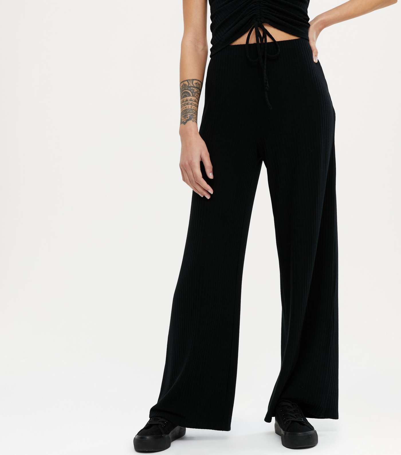 Petite Black Ribbed Ruched Top and Trousers Set Image 3