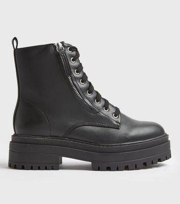 Black chunky boots new look sale