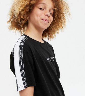Black Globe Logo Side Stripe T-Shirt 