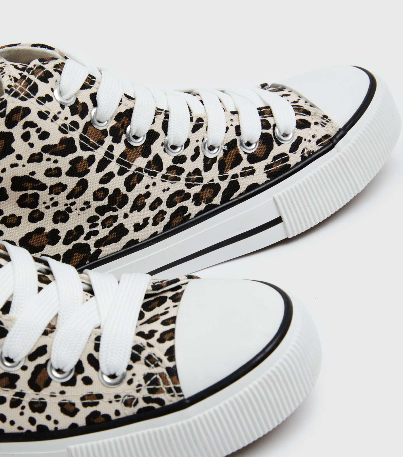 Girls Stone Leopard Print Canvas High Top Trainers Image 4