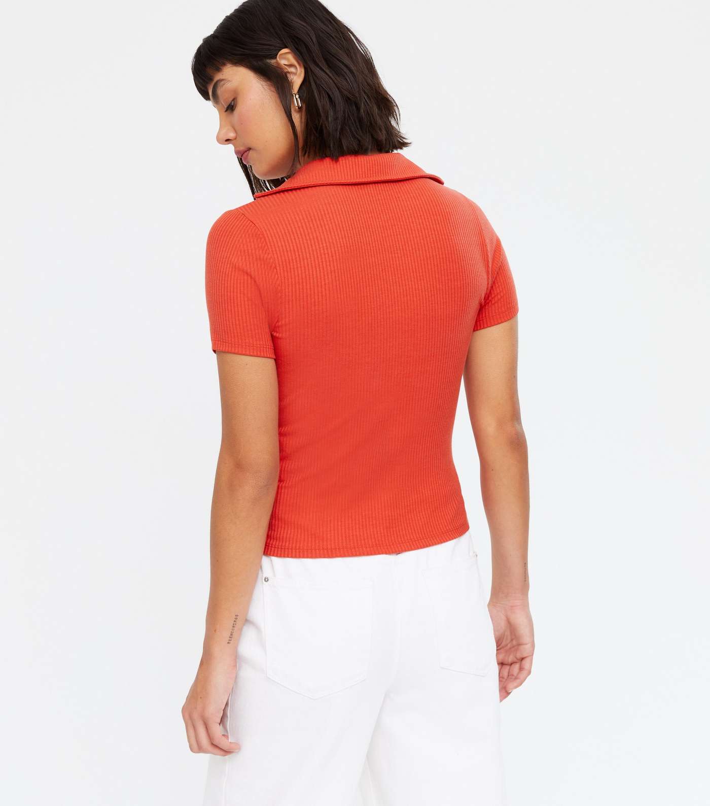 Red Collared V Neck Short Sleeve T-Shirt Image 4