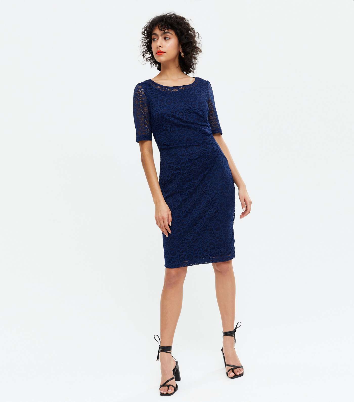 Yumi Blue Lace Ruched Side Dress Image 2