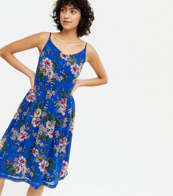 Yumi Blue Floral Sundress | New Look