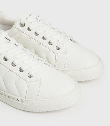 white trainers with studs