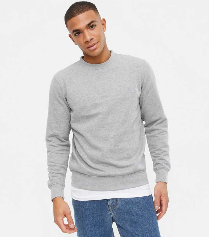 https://media2.newlookassets.com/i/newlook/690704504/mens/mens-clothing/hoodies-and-sweatshirts/grey-crew-neck-sweatshirt.jpg?strip=true&qlt=50&w=720