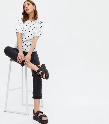 White Spot Textured Puff Sleeve T-Shirt | New Look White Spot Textured Puff Sleeve T-Shirt | New Look