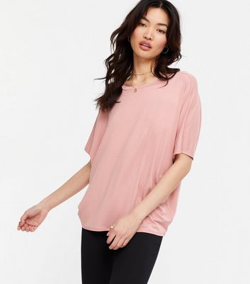 pink t shirt back