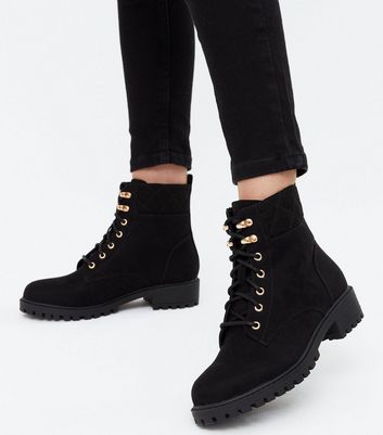 tie up black ankle boots